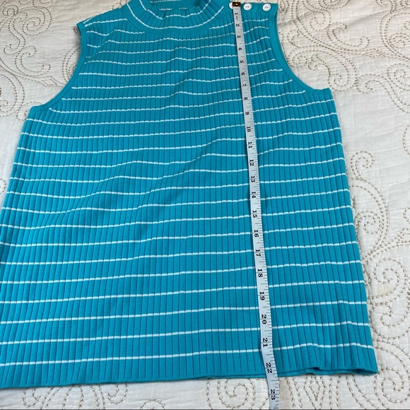 -Talbots (sz L) mockneck sleeveless knit top - Picture 5 of 6